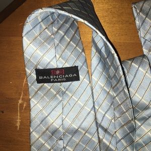 Balenciaga 💯 Silk tie handmade vintage